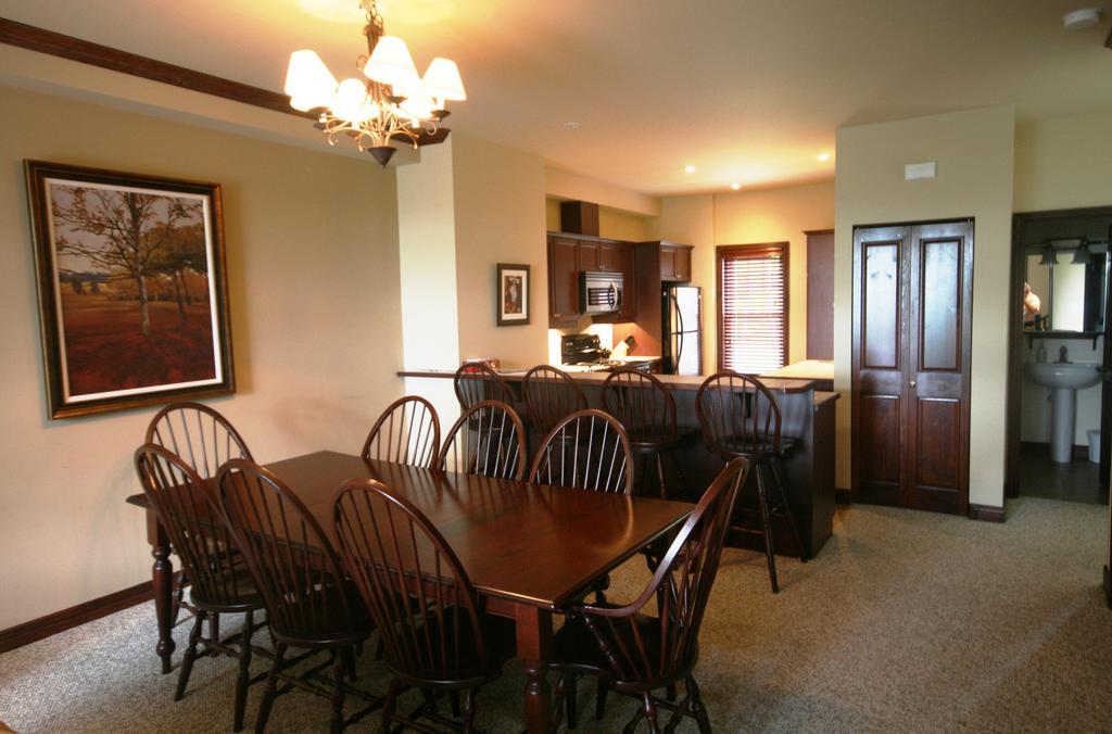 Cap Tremblant Mountain Resort Mont-Tremblant Phòng bức ảnh